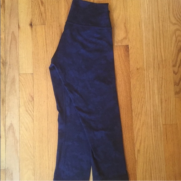 LULULEMON Wunder Under Crop High Rise Luxtreme 21 - Picture 6 of 10